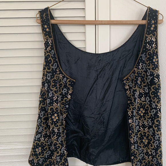 ✨1940’s/1950 VINTAGE Unbranded unique beaded vest - Picture 8 of 15